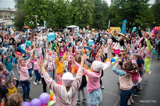 Фестиваль «Праздник детства» в Челябинске